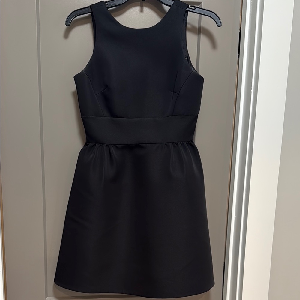 Elegant Kate Spade  Black Sleeveless Dress